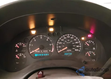 2000 Chevrolet S-10 Ls z USA, uszkodzony, nr VIN 1GCCT19W6Y8186335